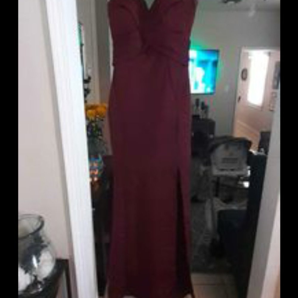 Prom Gown - Picture 3 of 4